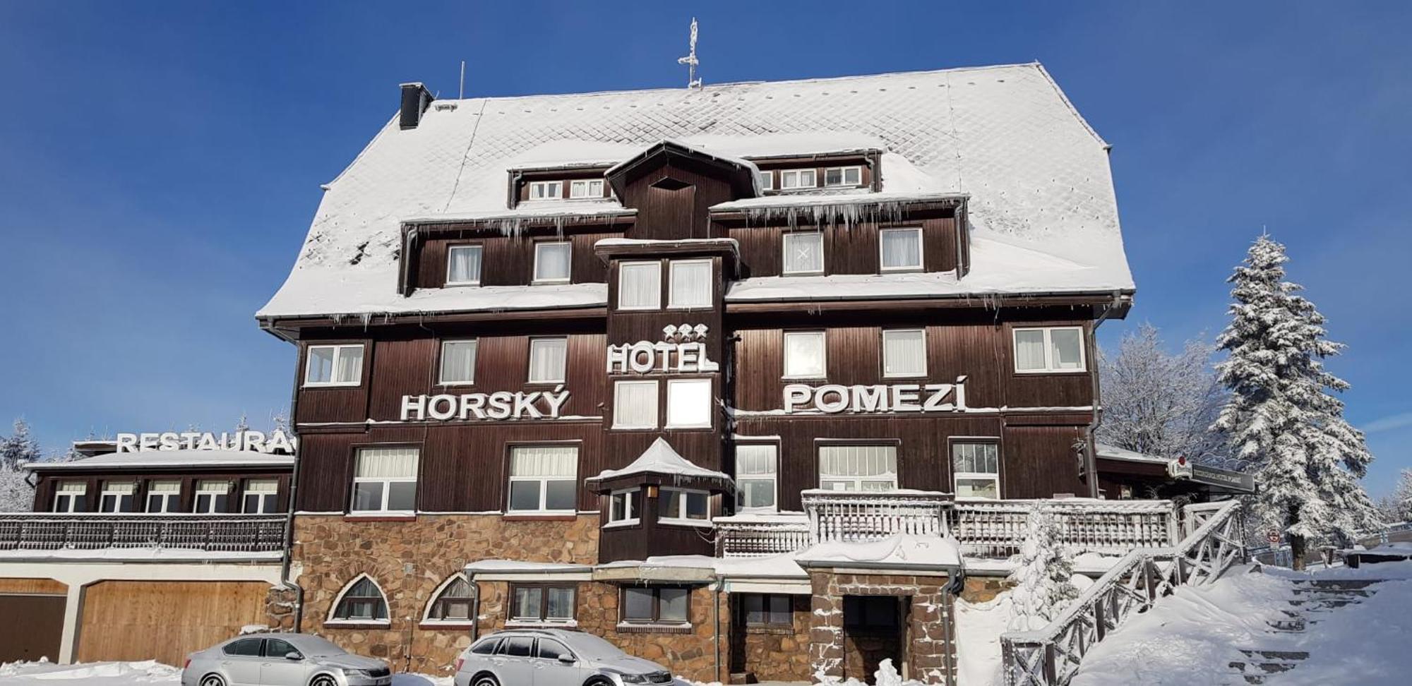 Hotel A Restaurace Pomezi Cínovec Εξωτερικό φωτογραφία