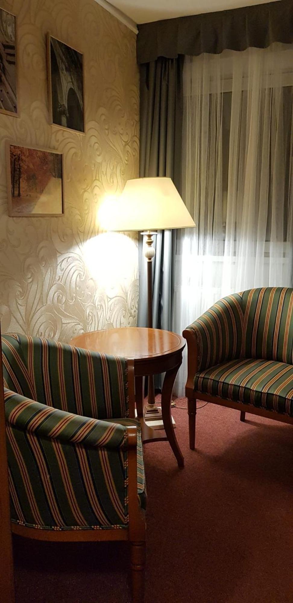 Hotel A Restaurace Pomezi Cínovec Εξωτερικό φωτογραφία